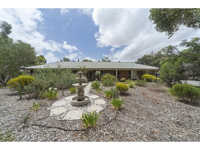 13 Heyworth Road, Gawler Belt SA 5118