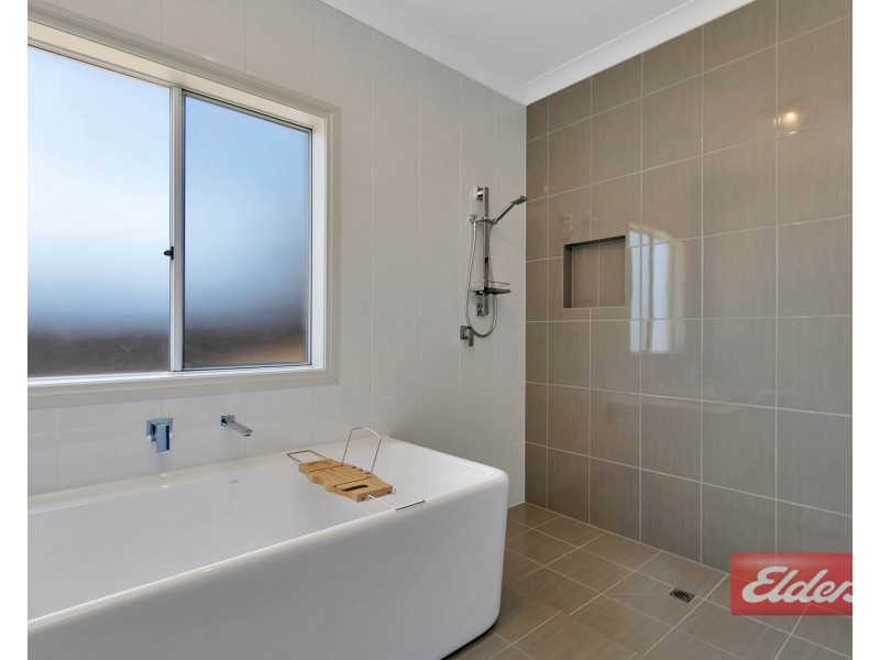 17 Station Place, Sandy Creek SA 5350