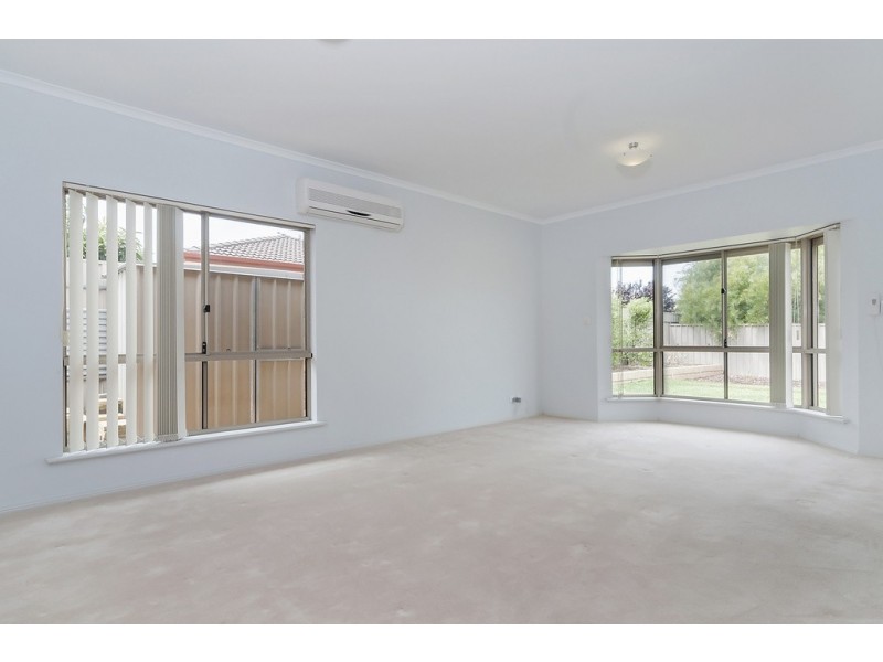 10 Creedon Close, Evanston Park SA 5116