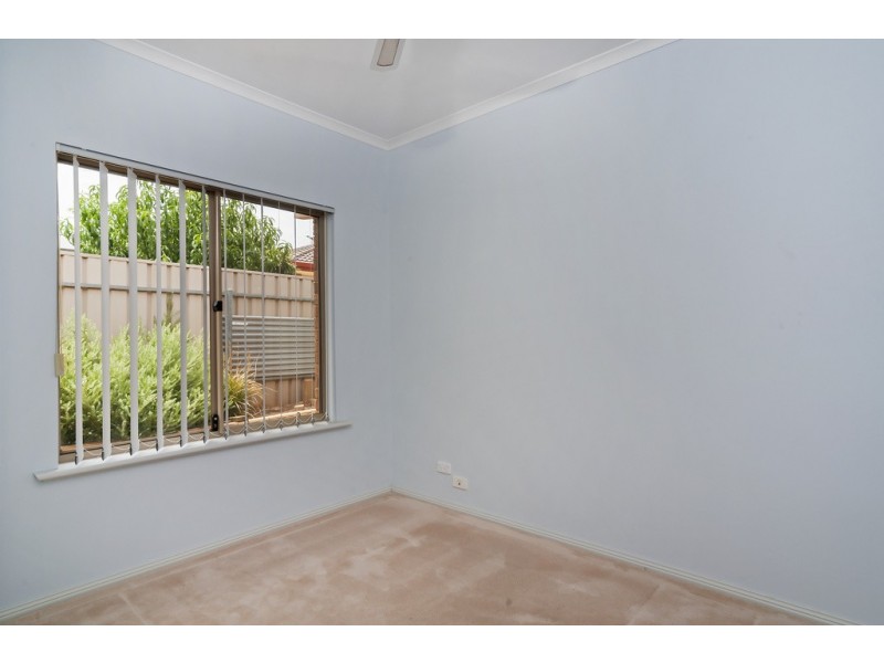 10 Creedon Close, Evanston Park SA 5116