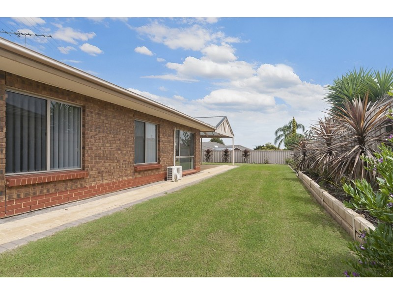 10 Creedon Close, Evanston Park SA 5116