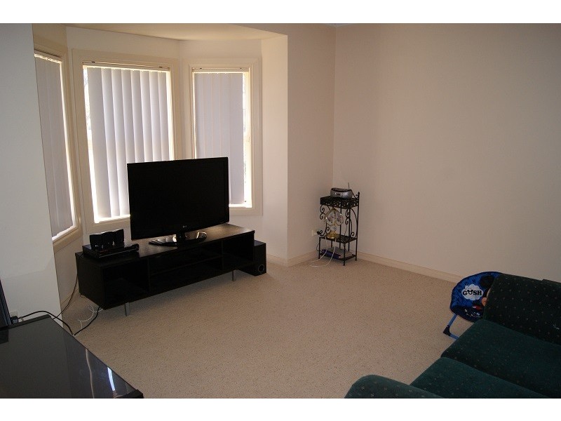 6 Rossiter Drive, Evanston Park SA 5116