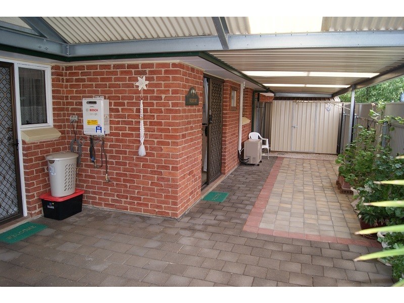 Unit 2/41 Redbanks Road, Willaston SA 5118
