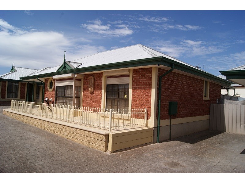 Unit 2/41 Redbanks Road, Willaston SA 5118