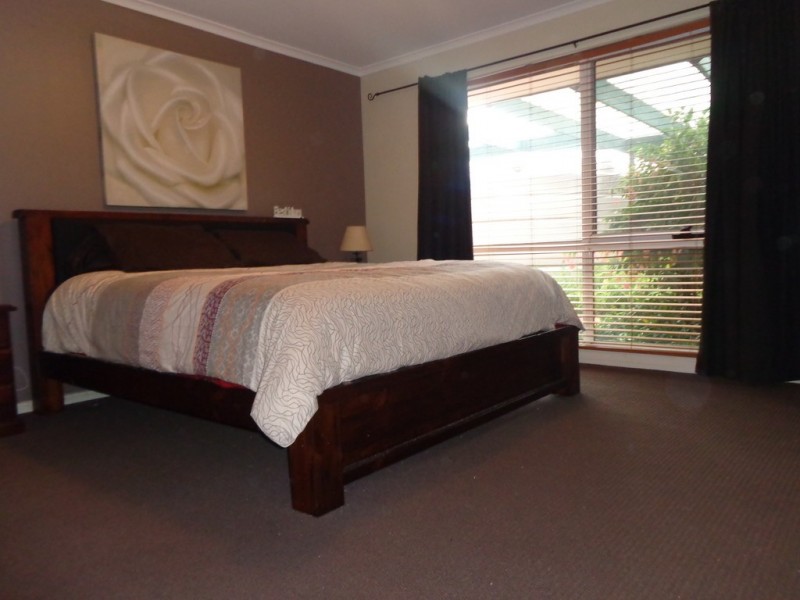 10 Meshach Burge Terrace, Lyndoch SA 5351