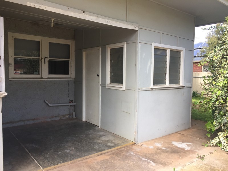 46 Main North Road, Willaston SA 5118