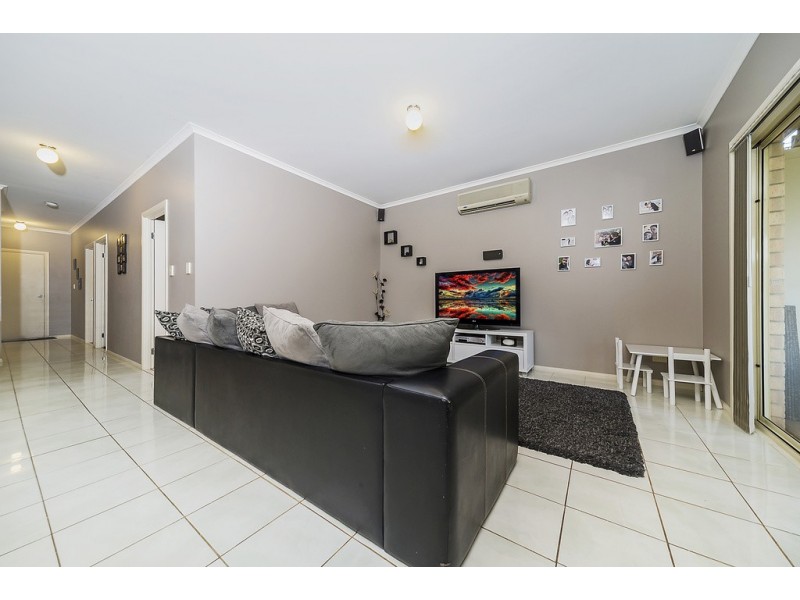 16 Clift Close, Evanston SA 5116