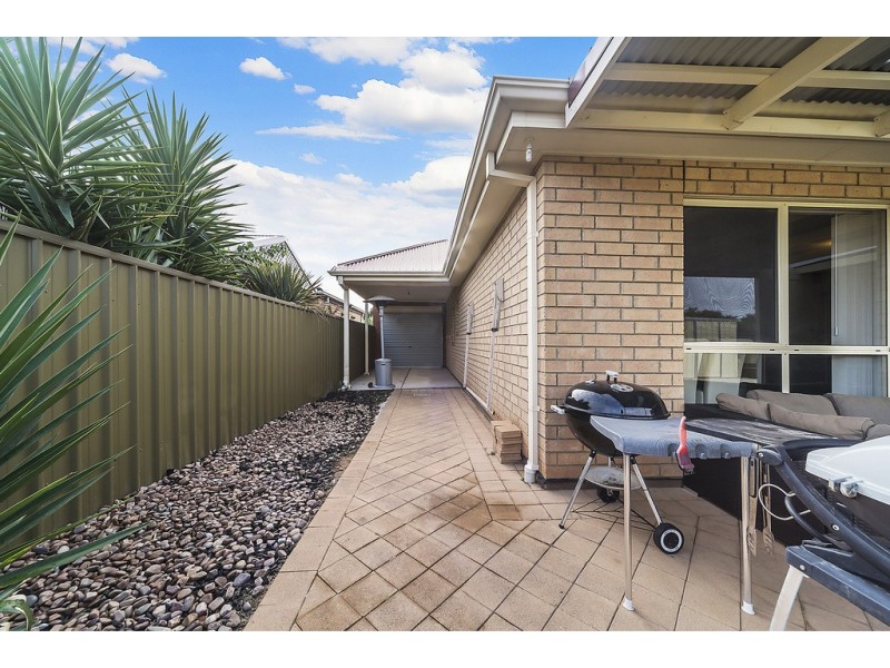 16 Clift Close, Evanston SA 5116