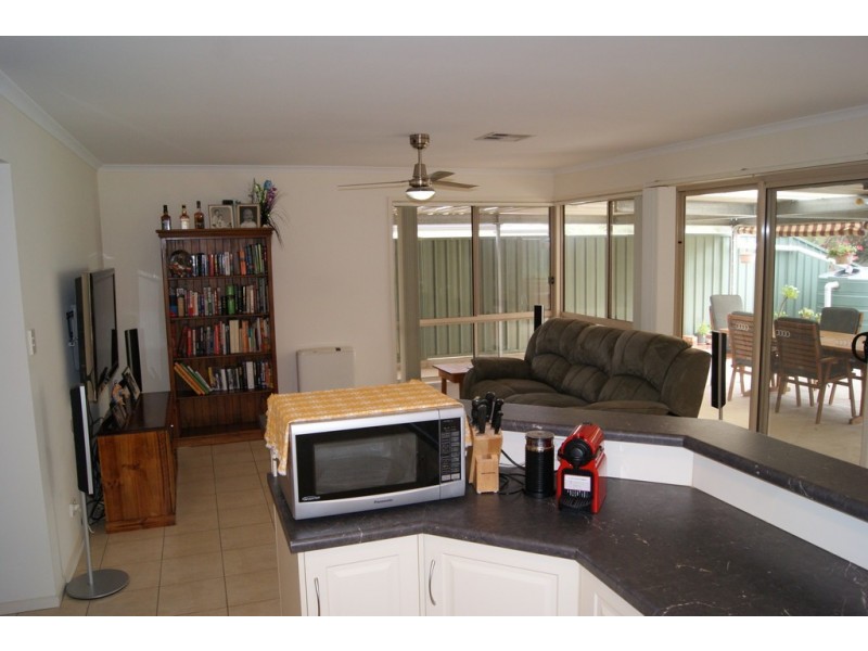 23 Lumsden Court, Evanston Park SA 5116