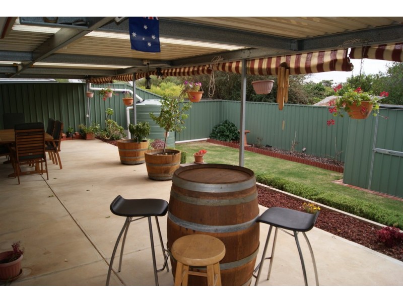 23 Lumsden Court, Evanston Park SA 5116