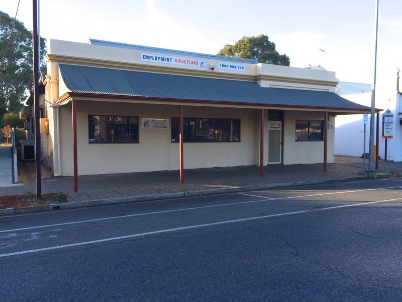 24 Adelaide Road, Gawler South SA 5118