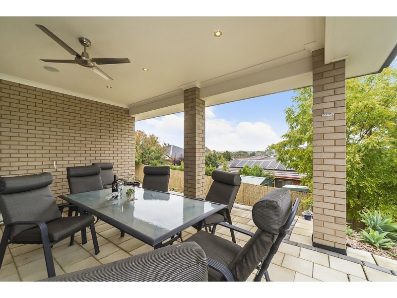 16 Teal Court, Hewett SA 5118