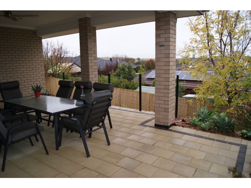 16 Teal Court, Hewett SA 5118