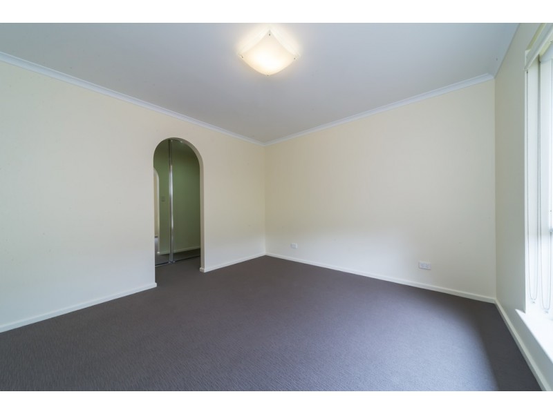 15 Rau Avenue, Evanston SA 5116