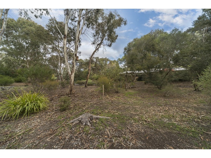 16 Rounsevell Road, Williamstown SA 5351
