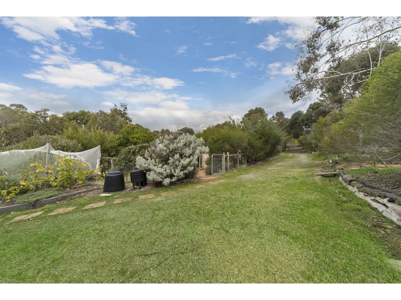 16 Rounsevell Road, Williamstown SA 5351