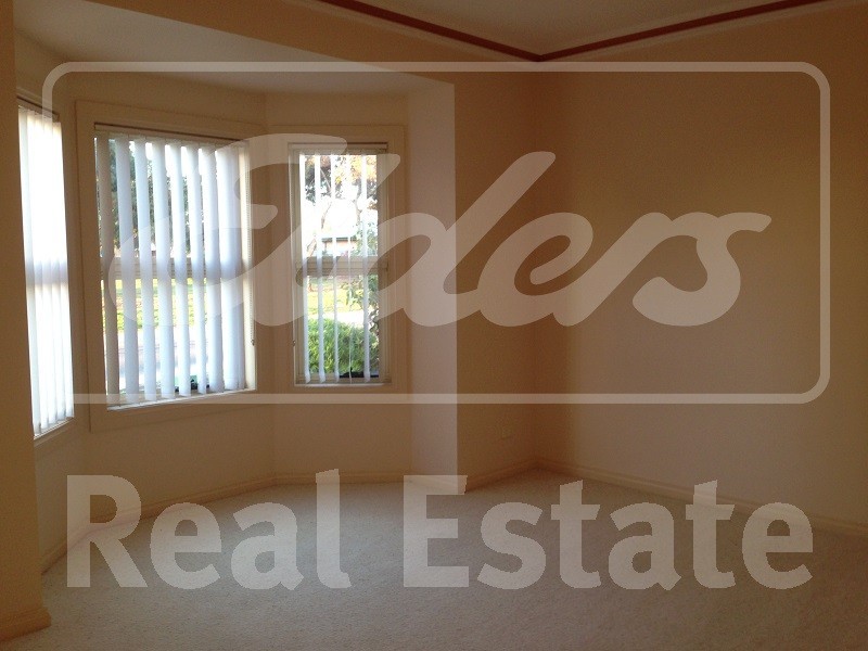 6 Rossiter Drive, Evanston Park SA 5116