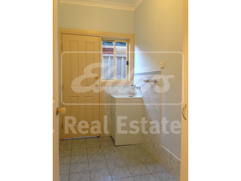 6 Rossiter Drive, Evanston Park SA 5116