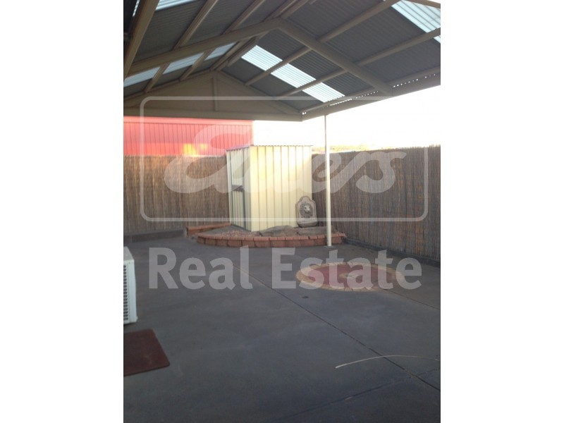 6 Rossiter Drive, Evanston Park SA 5116