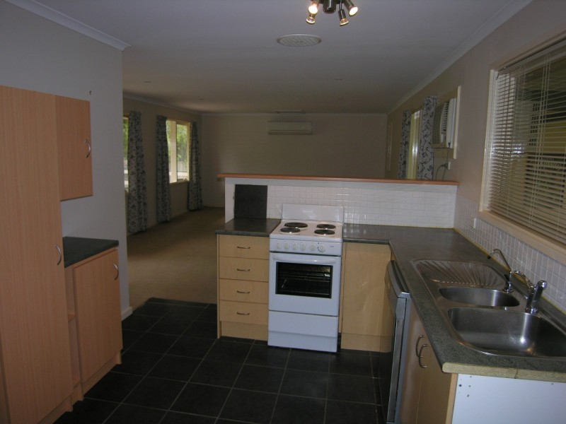 2 Pinson Court, Williamstown SA 5351