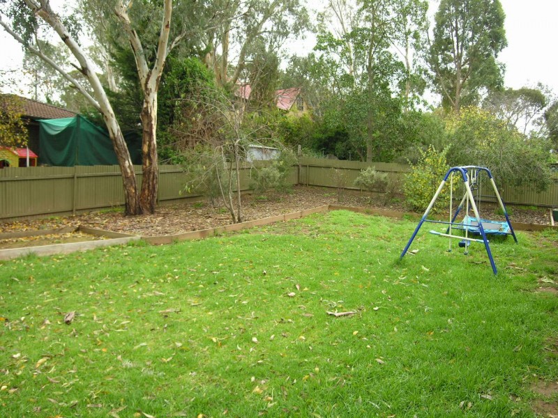 2 Pinson Court, Williamstown SA 5351