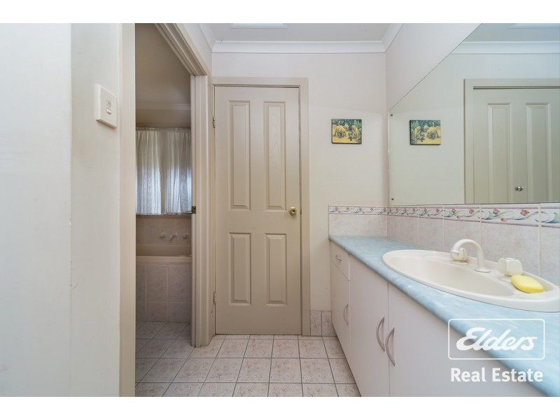 19 Twartz Road, Roseworthy SA 5371