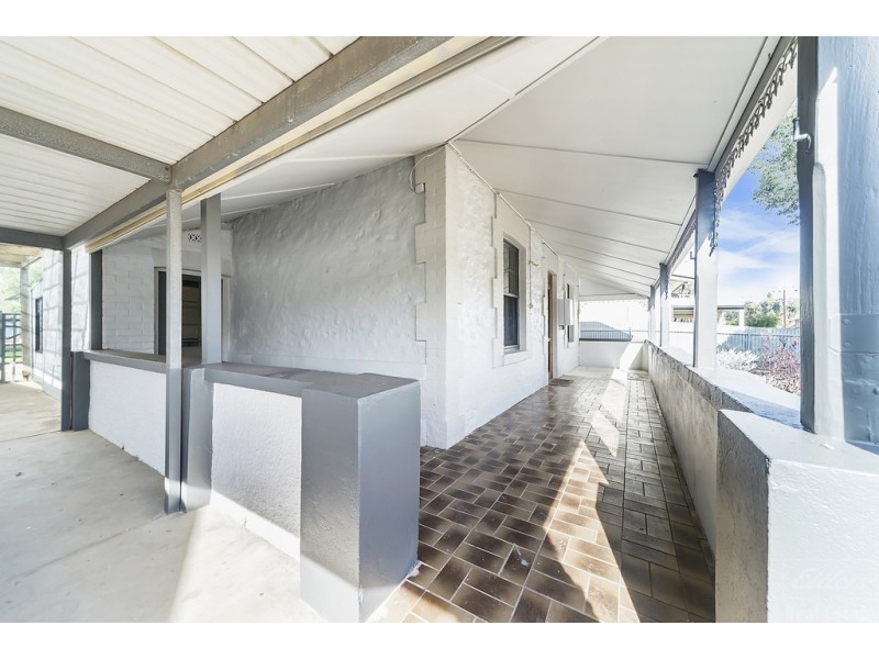 8 Second Street, Gawler South SA 5118