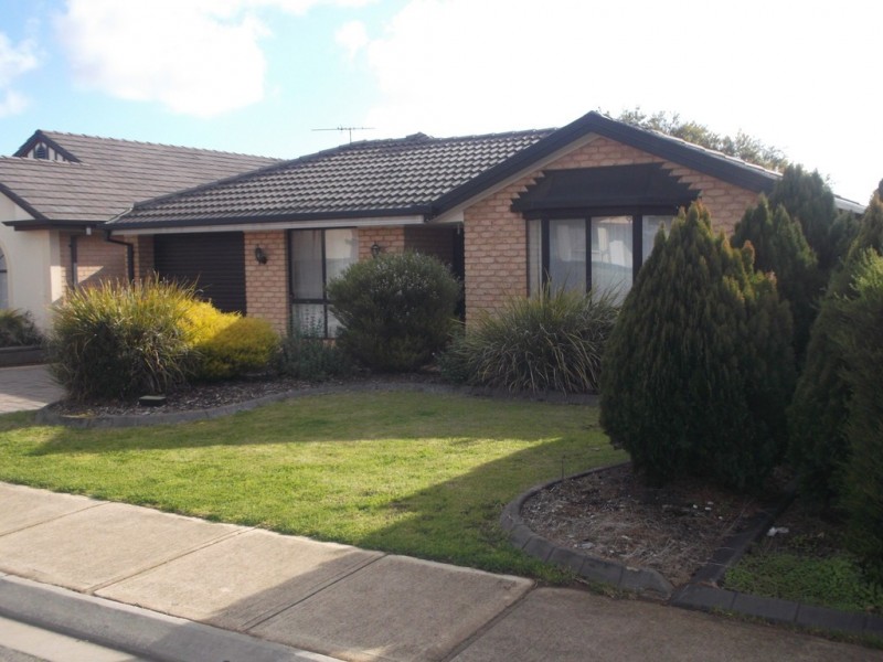 32 Trinity Drive, Evanston Park SA 5116
