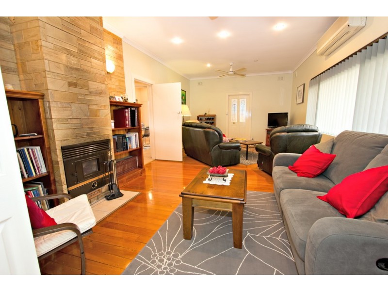 6 High Street, Willaston SA 5118