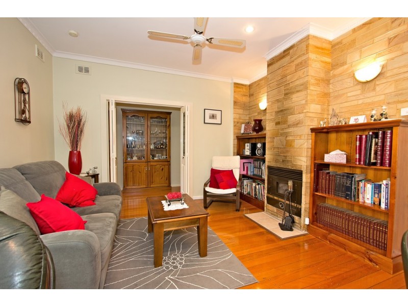 6 High Street, Willaston SA 5118