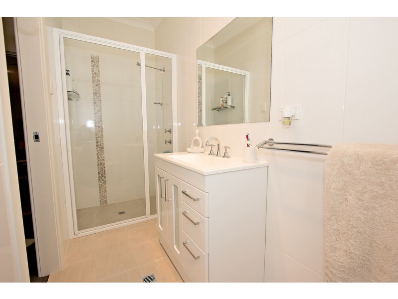 6 High Street, Willaston SA 5118