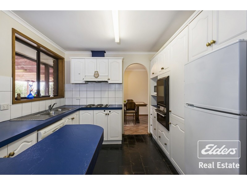 33 Bassett Crescent, Gawler East SA 5118