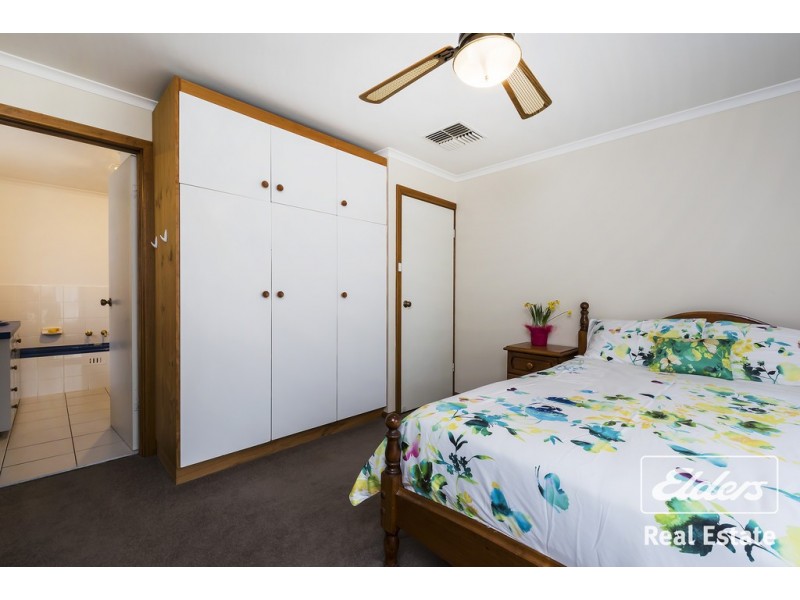 33 Bassett Crescent, Gawler East SA 5118