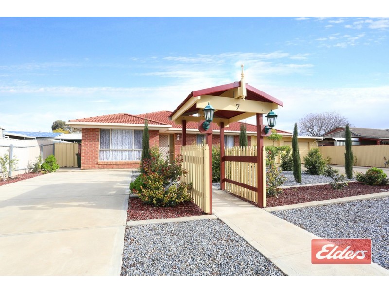7 Folland Avenue, Willaston SA 5118