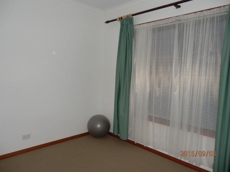 2 Barber Street, Willaston SA 5118