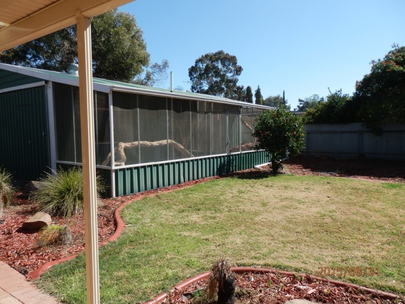 2 Barber Street, Willaston SA 5118