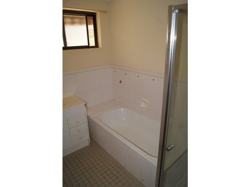 16 Darrell Street, Evanston Park SA 5116