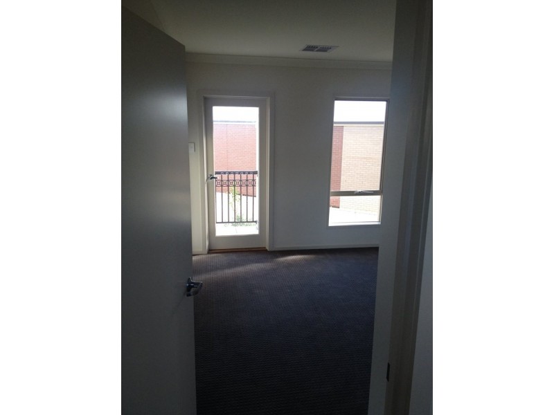 10 Settlers Hill Drive, Golden Grove SA 5125