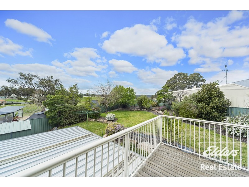 14 Gosling Court, Williamstown SA 5351