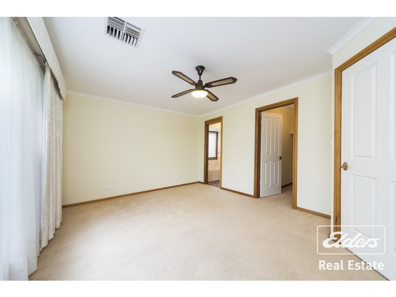 14 Gosling Court, Williamstown SA 5351