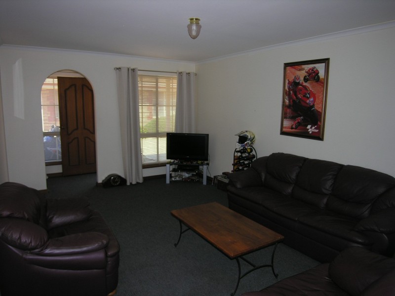 Unit 10/8 Jarvis Street, Willaston SA 5118