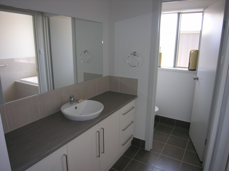 27 Carlisle Street, Williamstown SA 5351