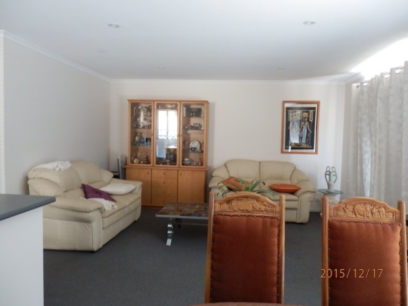 21 Orchard Drive, Evanston SA 5116