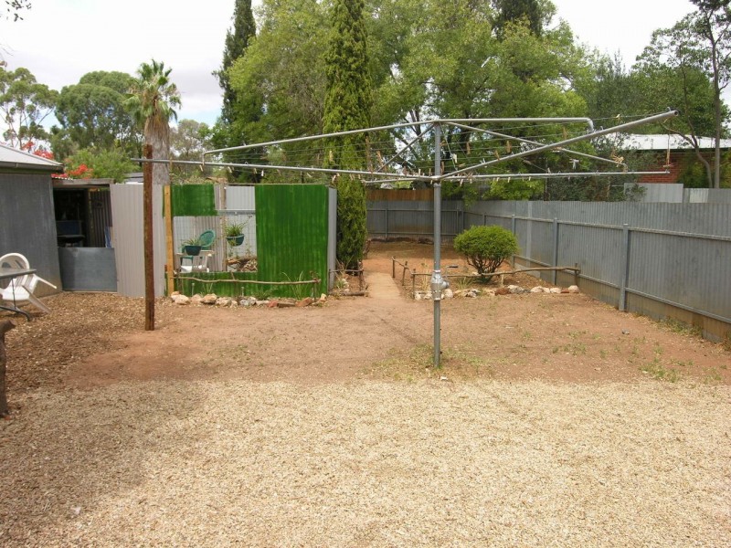 5 Bacton Street, Evanston SA 5116