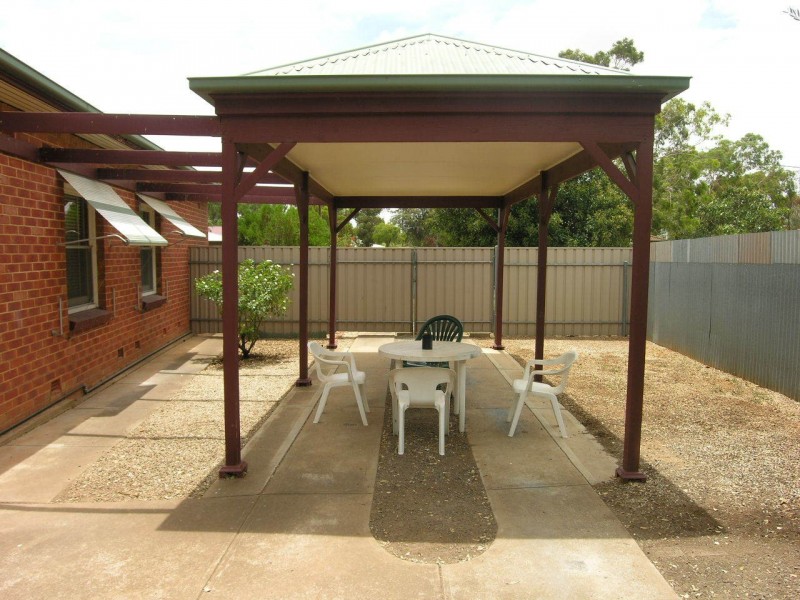 5 Bacton Street, Evanston SA 5116