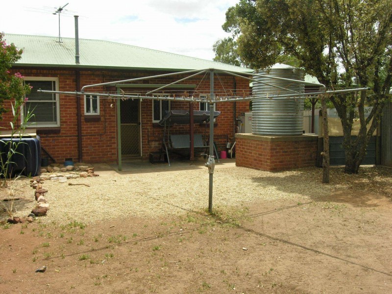 5 Bacton Street, Evanston SA 5116