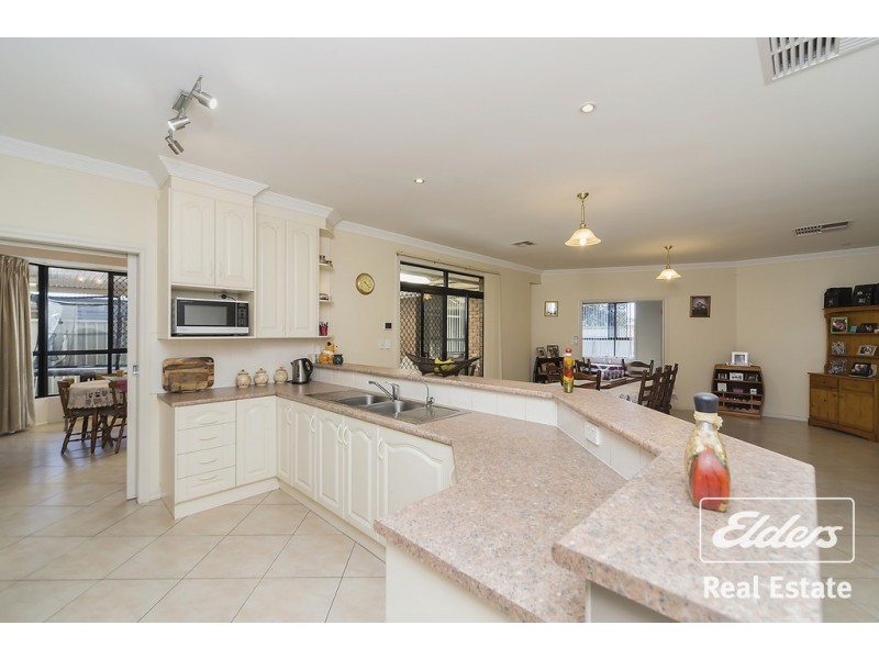 7 Greenlea Court, Munno Para West SA 5115