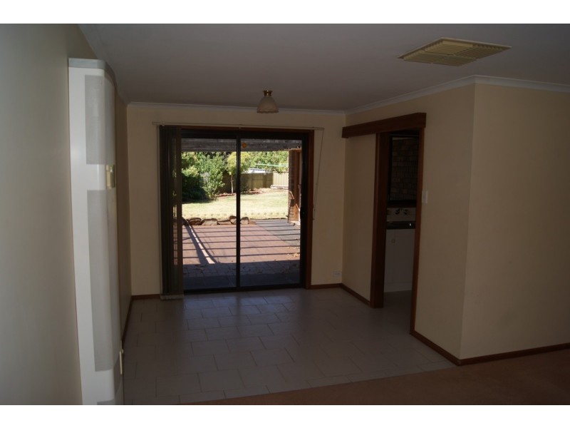 4 Covernton Avenue, Gawler East SA 5118