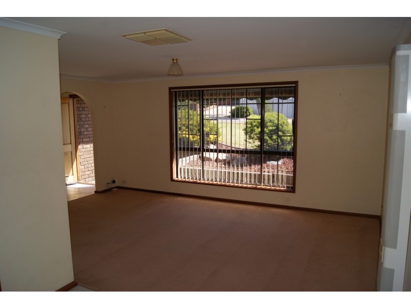 4 Covernton Avenue, Gawler East SA 5118