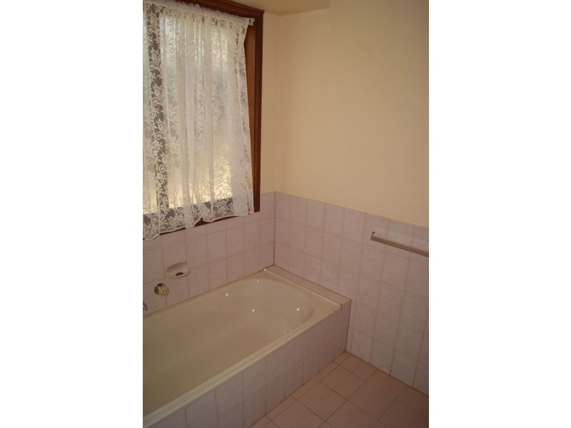 4 Covernton Avenue, Gawler East SA 5118